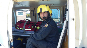 Вертолетчик с экстренной сумкой